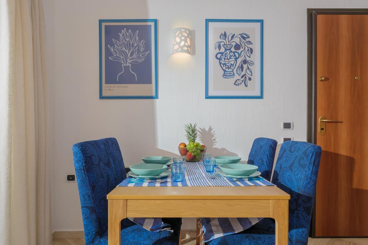 Villetta Azzurro - Sherdenia Luxury Apartments Marinella  Eksteriør billede